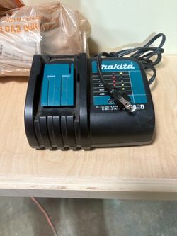 Makita charger