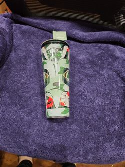 Starbucks Cups 