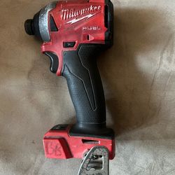 Milwaukee M18 Fuel Brushless Impact Driver