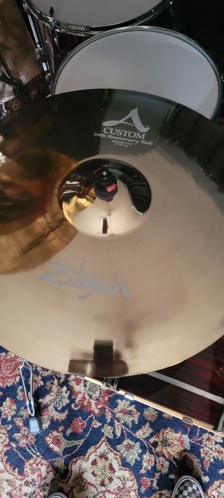 21 In ZILDJIAN ANNIVERSARY RIDE