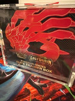 Pokemon Lost Origin Pokemon Center ETB