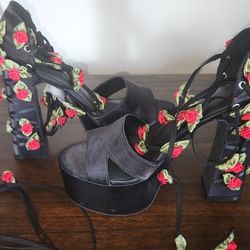 New, Never Worn! Tie Up Platform Heels With Roses. From Dollskill 