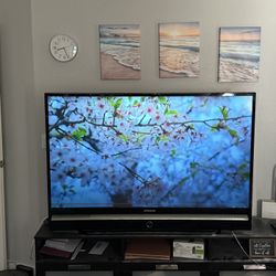 SAMSUNG PF03 61” TV