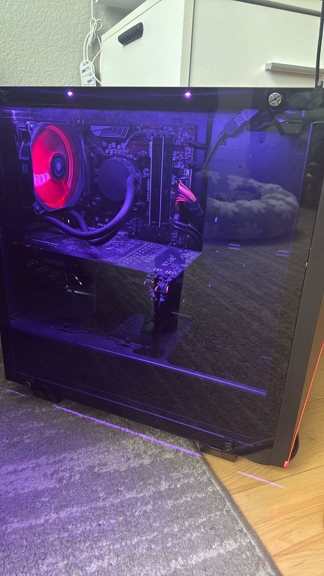 GTX 1070ti 8GB i7-8700k 1TB HD 240GB SSD GAMING PC