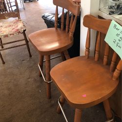 Bar Stools In Good Conditioner ice Is For Both