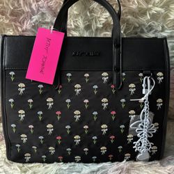 NWT Betsey Johnson Floral Purse 