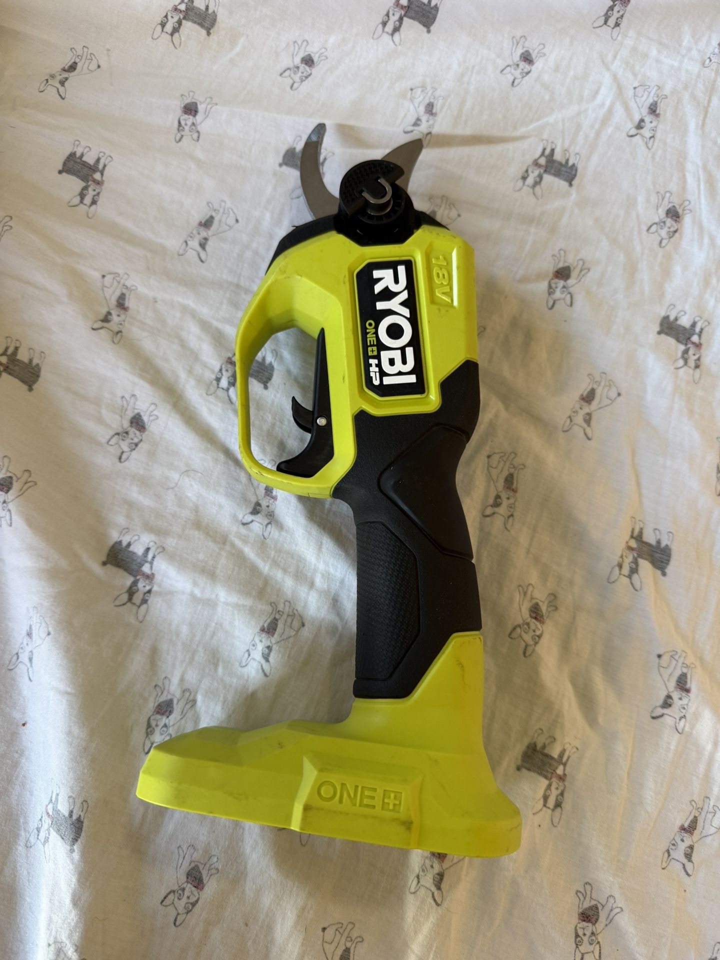 Ryobi 18v Pruning Shear