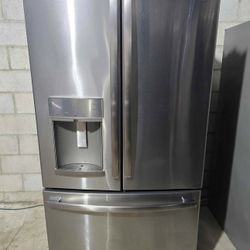 GE 36” Wide Refrigerator French Door