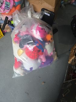 Assorted plushies