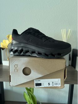 Cloud tilt on shoes