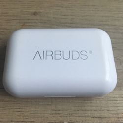 AIR 4 True Wireless Earbuds And Charging Case