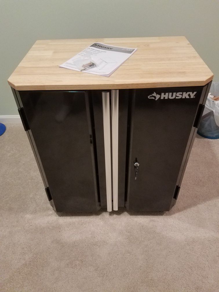 Husky 28-inch 2-Door Base Cabinet