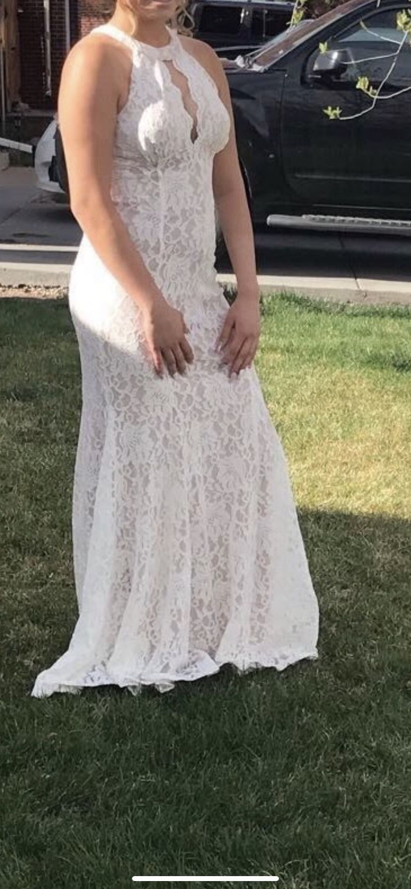 White/champagne prom dress