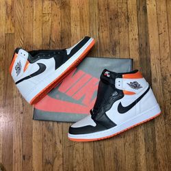 AIR JORDAN 1 RETRO HIGH OG (Electro Orange)[ 9,  9.5  &  12 Men’s ]