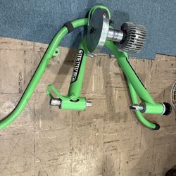 Kurt Kinetic Rock And Roll Fluid Bike Trainer