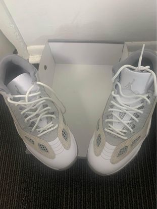 Air Jordan 11 Retro low IE