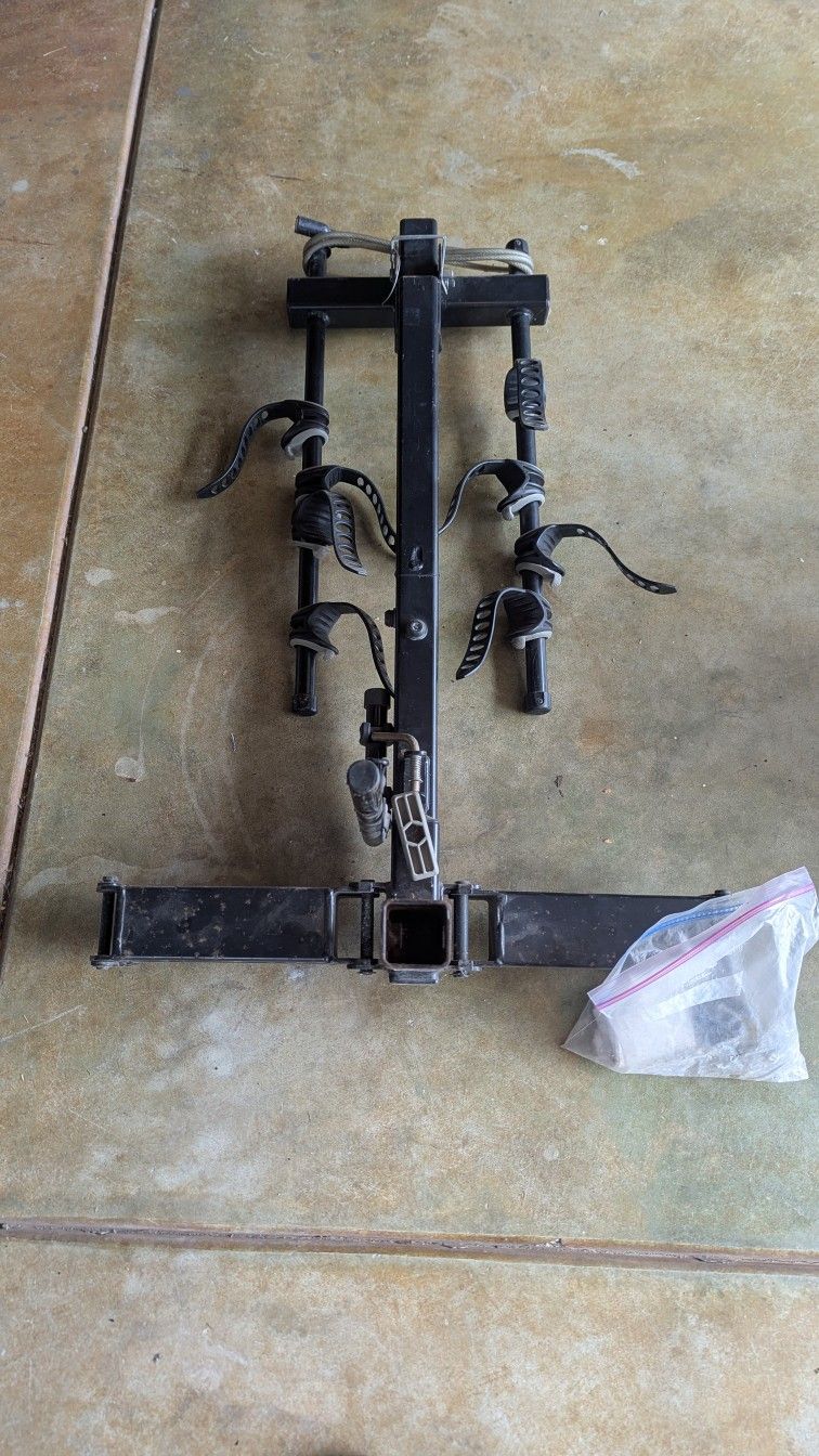 Thule Bike Rack - Holds 4 Bikes