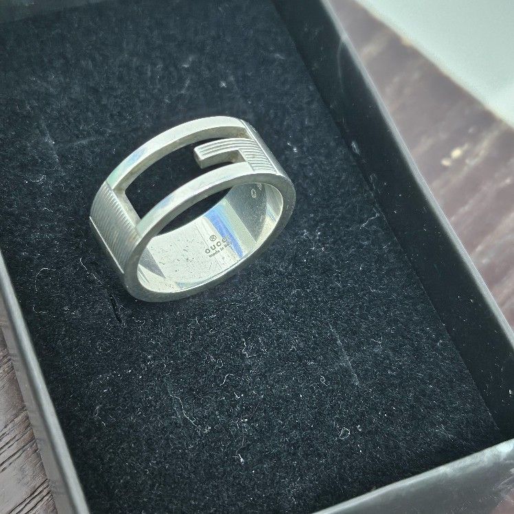 Women's Ring Size 6