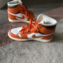 Air Jordan 1 Retro High OG “Starfish” Women’s Size 7