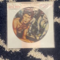 David Bowie – Diamond Dogs - RCA Victor Limited Edition Picture Disc UK 1984