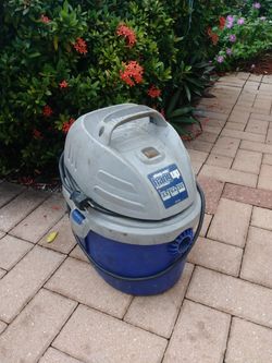 2.5 gallon shop vac with hose
