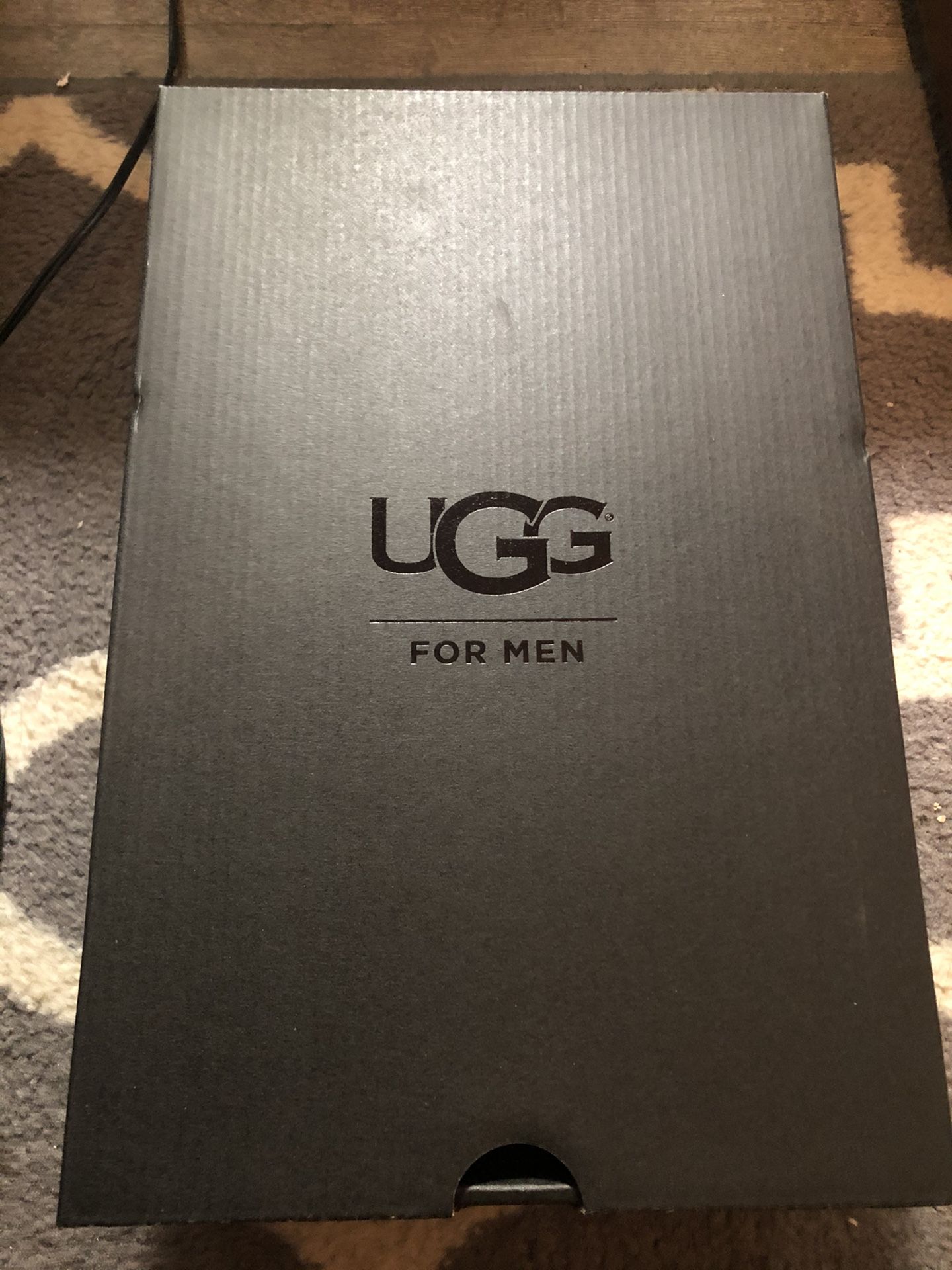 Brandnew Ugg for men size 9.5
