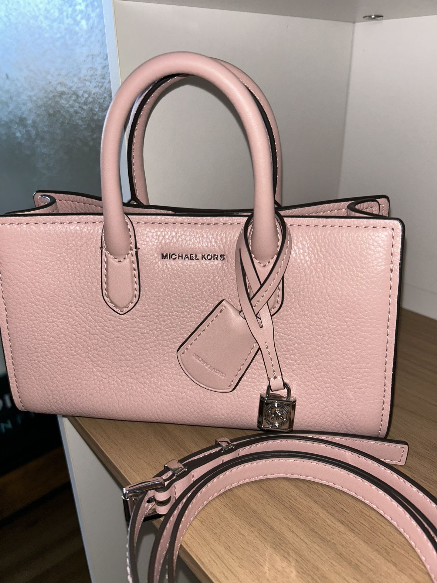 Michael Kors womens Scarlett Extra-small Crossbody Bag 