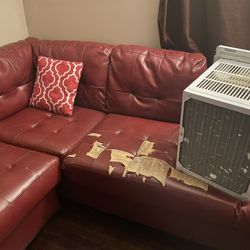 FREE COUCH