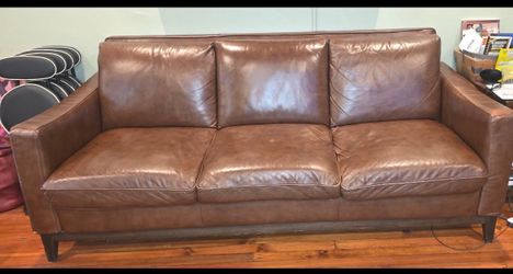 Complete Living Room Set – Leather Sofa, Loveseat, Accent Chair & Solid Wood End Table