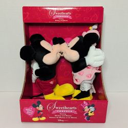 Mickey & Minnie Mouse Kissing Plush Valentine
