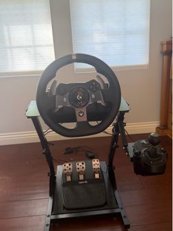 Logitech G920 Racing wheel with Shifter/Stand
