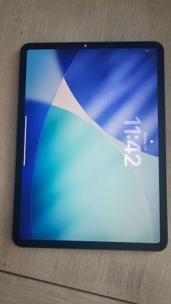 Apple  11-inch iPad Pro (1st Generation),