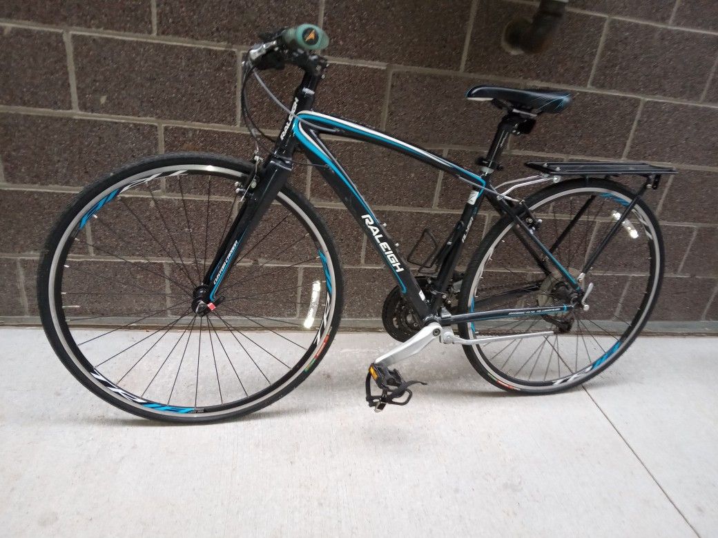 Raleigh Alysa FT2 & Trek
