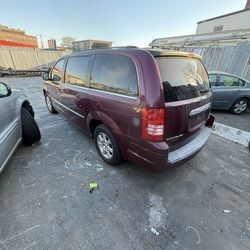 2009 Chrysler Town & Country · EX Minivan 4D