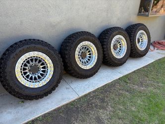 17” INCH LOCK OFF ROAD MOJAVE MACHINED POLISH WHEELS/RIMS WITH 33” INCH TBB TIRES OFF ROAD