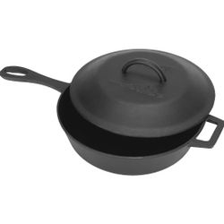 Bayou Classic 7440 3-qt Cast Iron Covered Skillet
