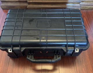 APACHE 5800 Rolling Carry-On Case for Gear