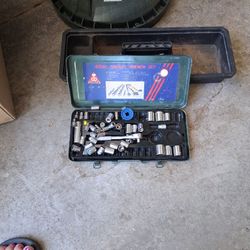 Incomplete Socket Wrench Set Cobra Brand