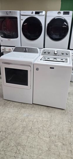 Maytag Washer and Dryer Set