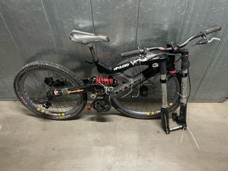 KHS DH100 Downhill Mountain Bike KHS DH