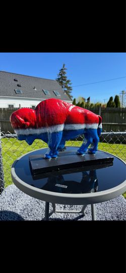 The red white and blue buffalo statue