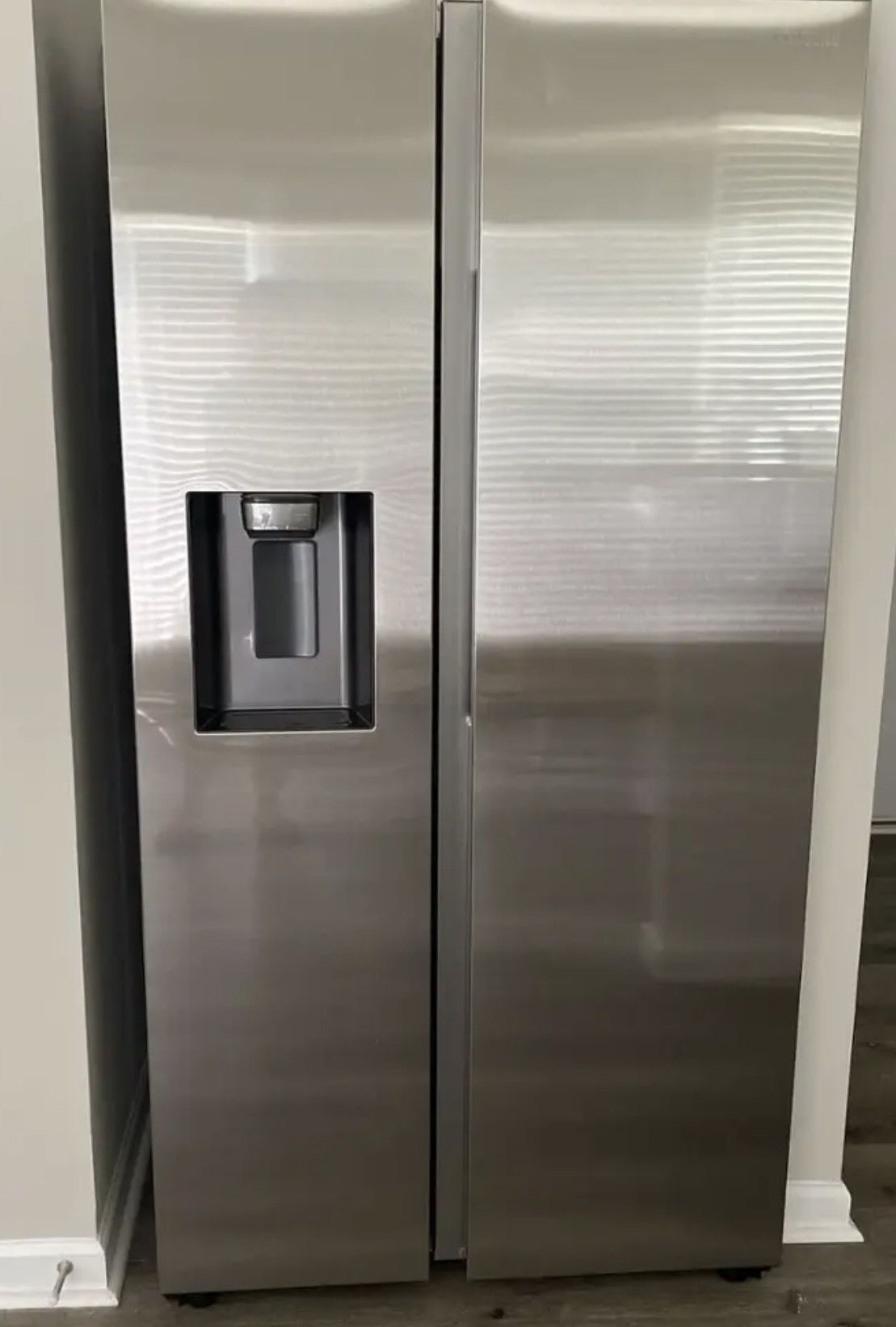 Refrigerator