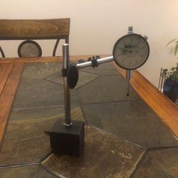 Fine Adjustment Magnetic Base And Indicator 