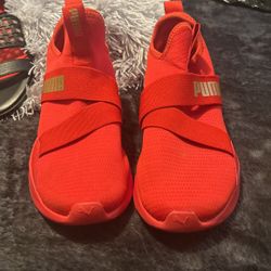 $10 Son Size 7 Oh 8 Quedan Alos Dos