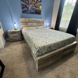 QUEEN BEDROOM SET 