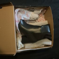 New Brand Shoes Size 8 