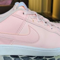 Rare Peach Nike Leather Shoes 