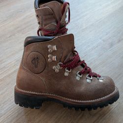 Vintage 90s Vasquez Hiking Mountaineering Boots