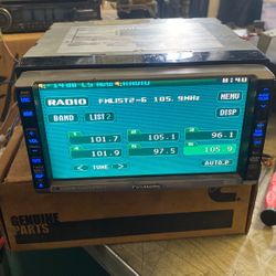 PANASONIC DOBLE DIN CD/ DVD /AV PLAYER GOOD WORKING CONDITIONS