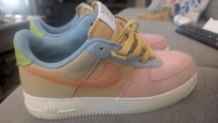 Nike Air Force 1 - size 8